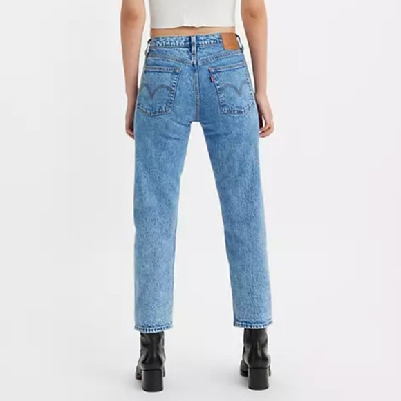 Levi's® Premium WEDGIE STRAIGHT FIT WOMEN'S JEANS - Picture 1 of 7